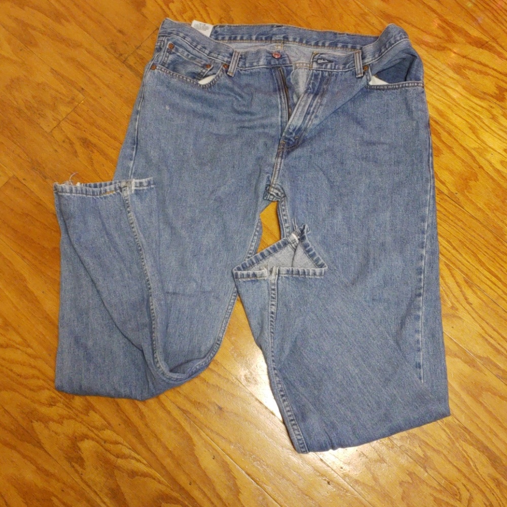 Men's Levi straight leg jeans 38/34